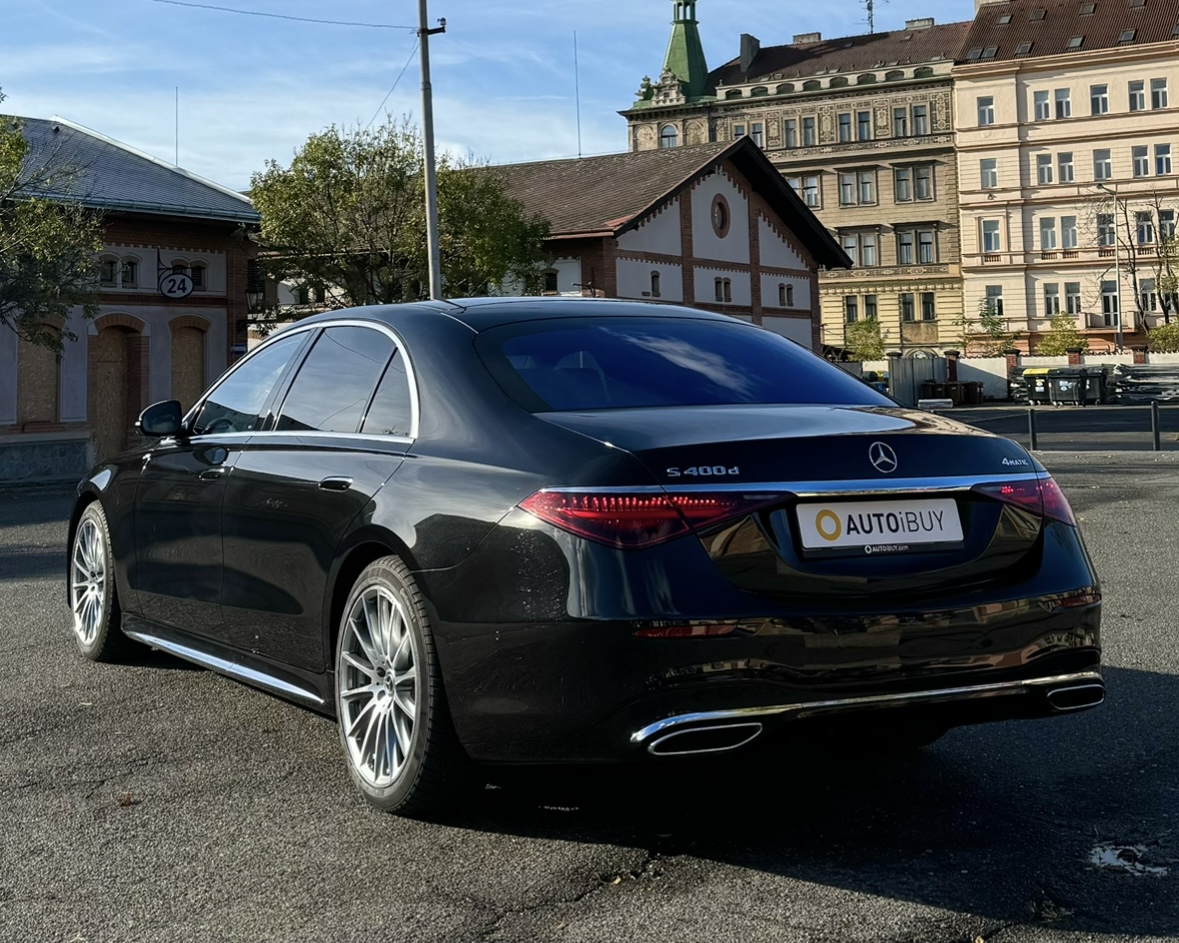 Mercedes S 400d 4matic AMG LONG | české ojeté auto | skladem | černá s černou kůží | maximální výbava | VIP sleva | nákup online | AUTOiBUY.com